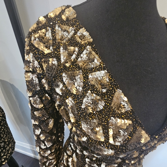 Alice&Olivia deep V beaded sequin cocktail dress - Picture 3 of 3